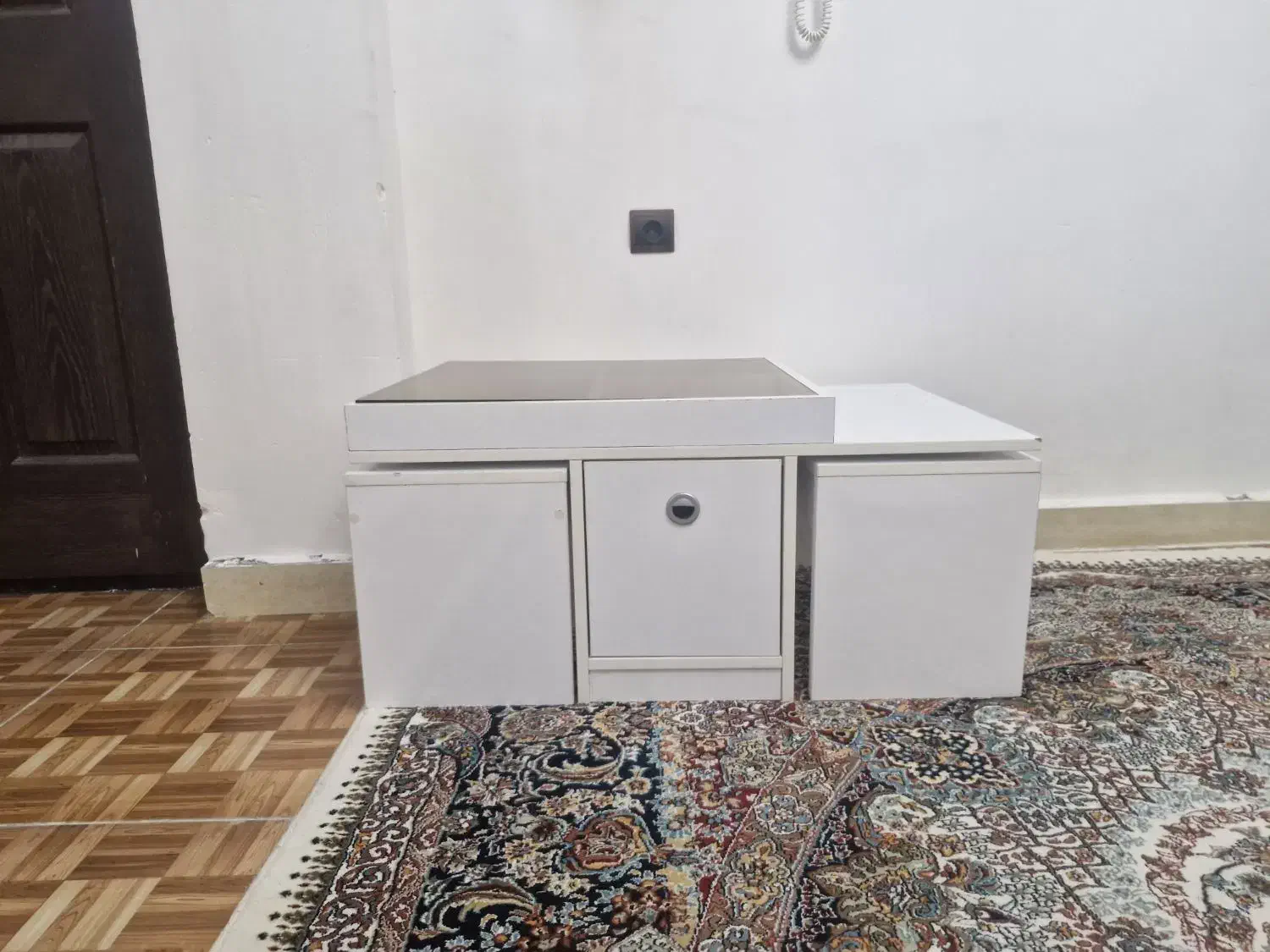 جلو مبلی ومیز عسلی|مبلمان خانگی و میز عسلی|سیاهکل, |دیوار