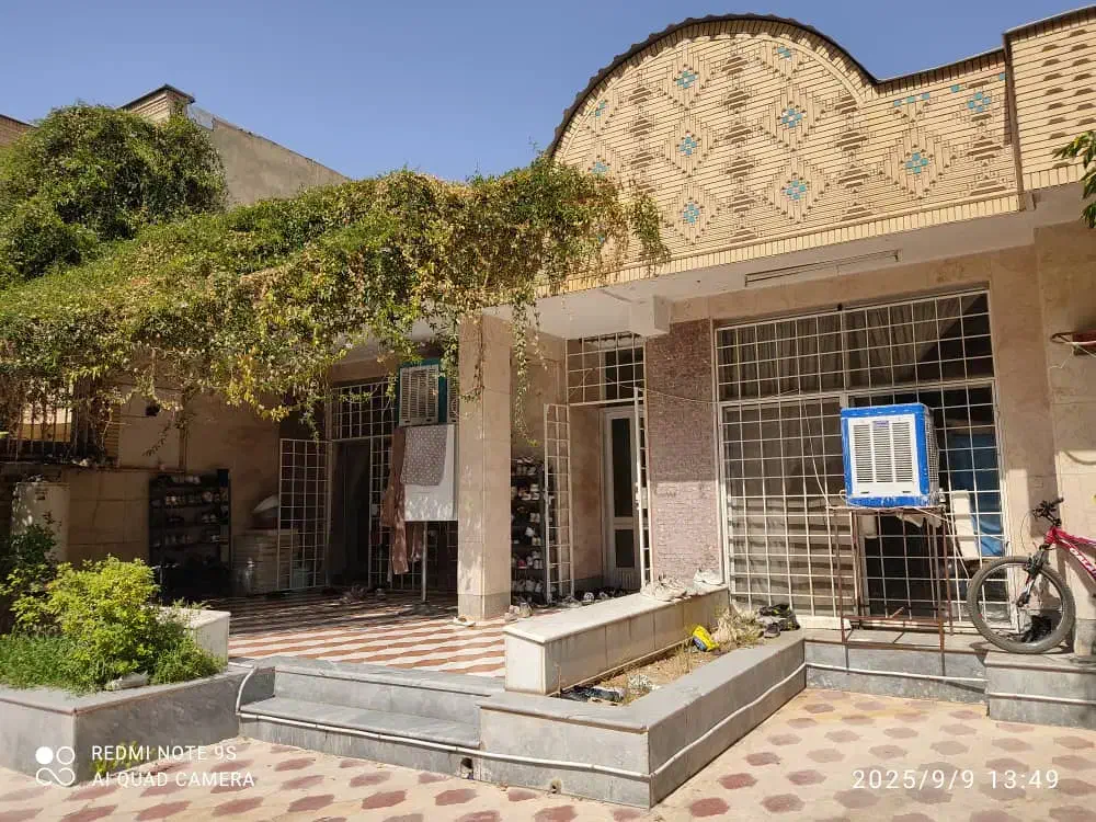 خوابگاه دخترانه ۷۰۰متری در عفیف‌آباد|اجارهٔ کوتاه‌مدت آپارتمان و سوئیت|شیراز, عفیف‌آباد|دیوار
