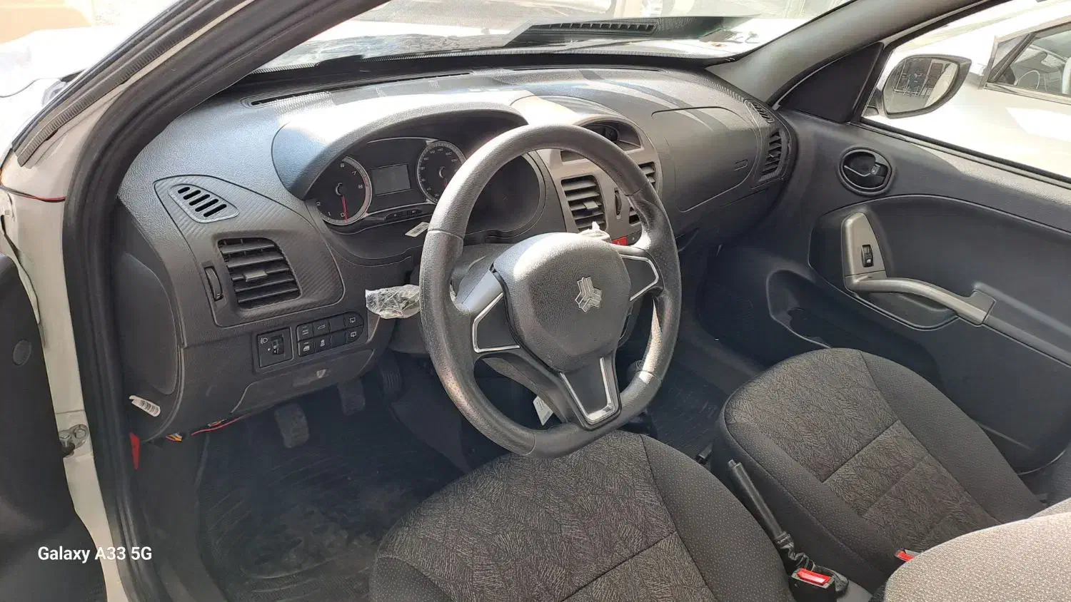 کوییک آر  اس صفر فول مدل ۴۰۳|خودرو سواری و وانت|تبریز, |دیوار