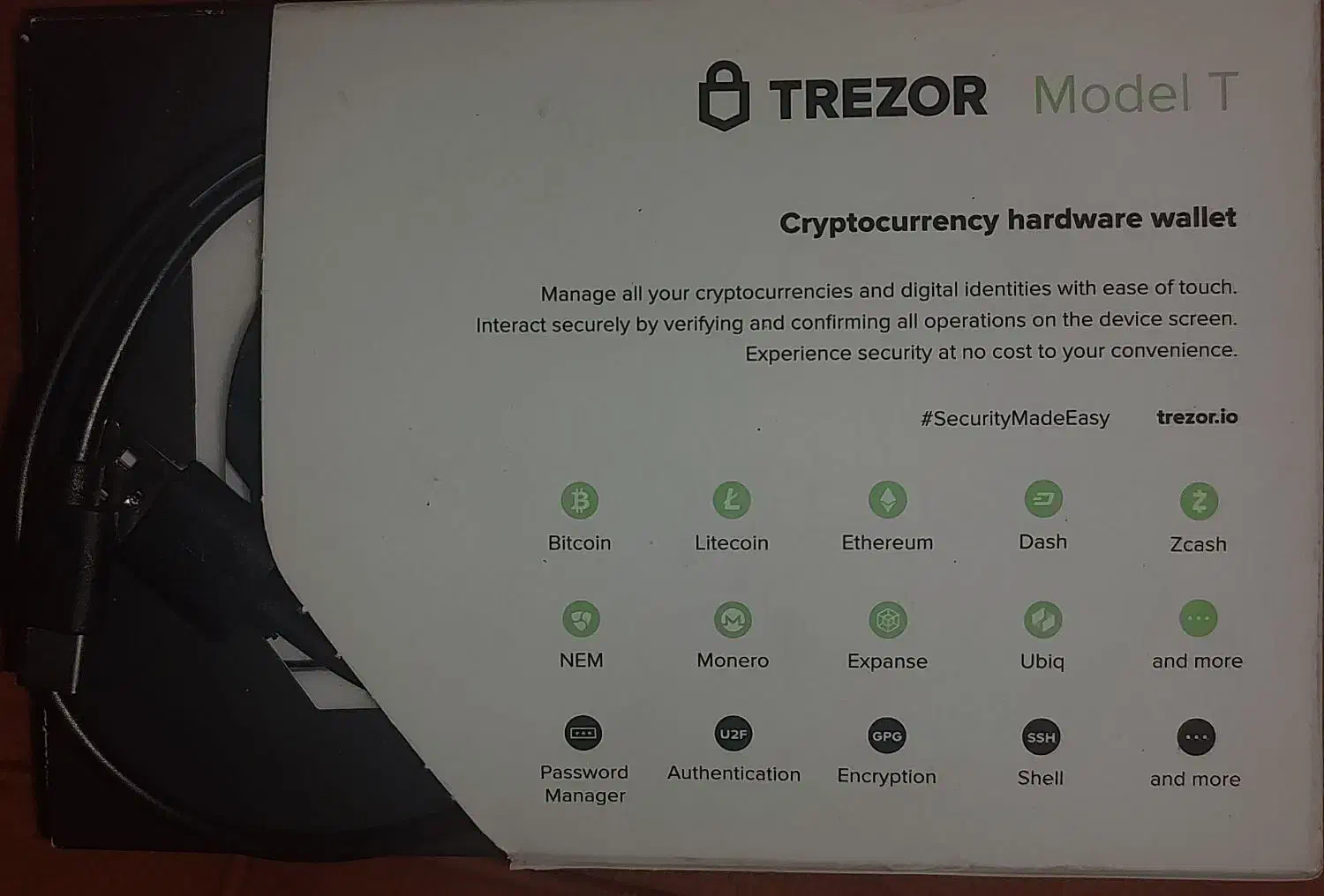 کیف پول سخت‌افزاری ترزور تی (Trezor Model T)|قطعات و لوازم جانبی رایانه|اصفهان, احمدآباد|دیوار