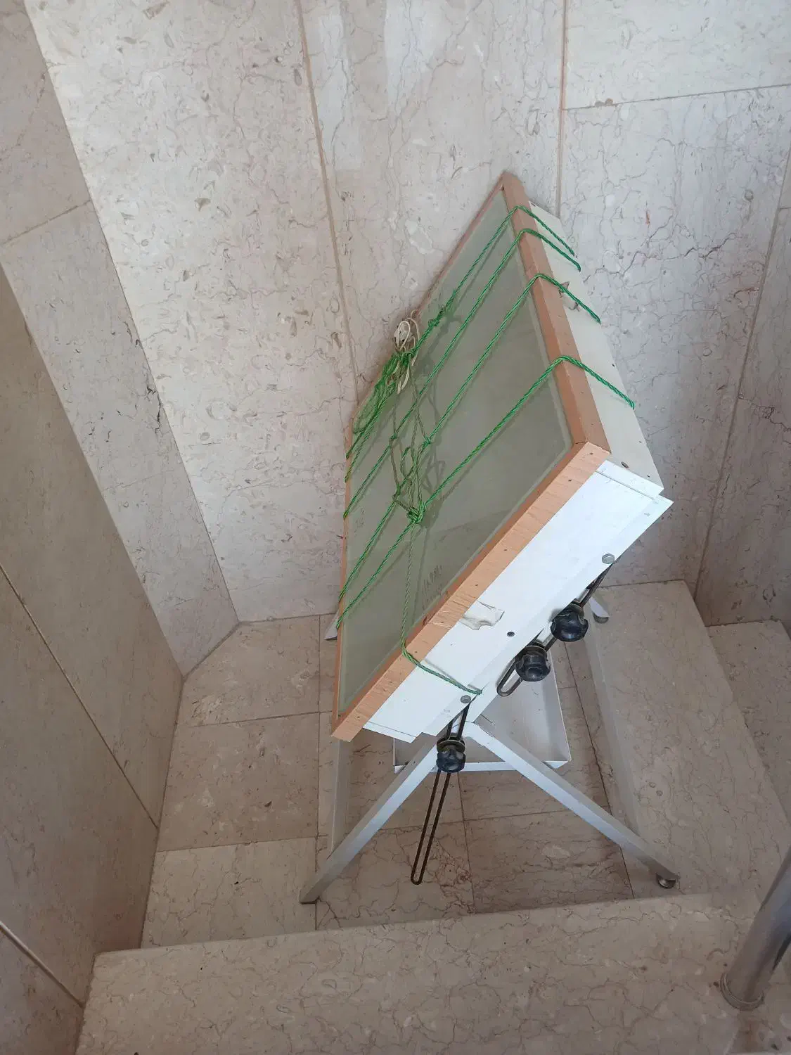 میز نور|میز تحریر و کامپیوتر|اصفهان, ملک|دیوار