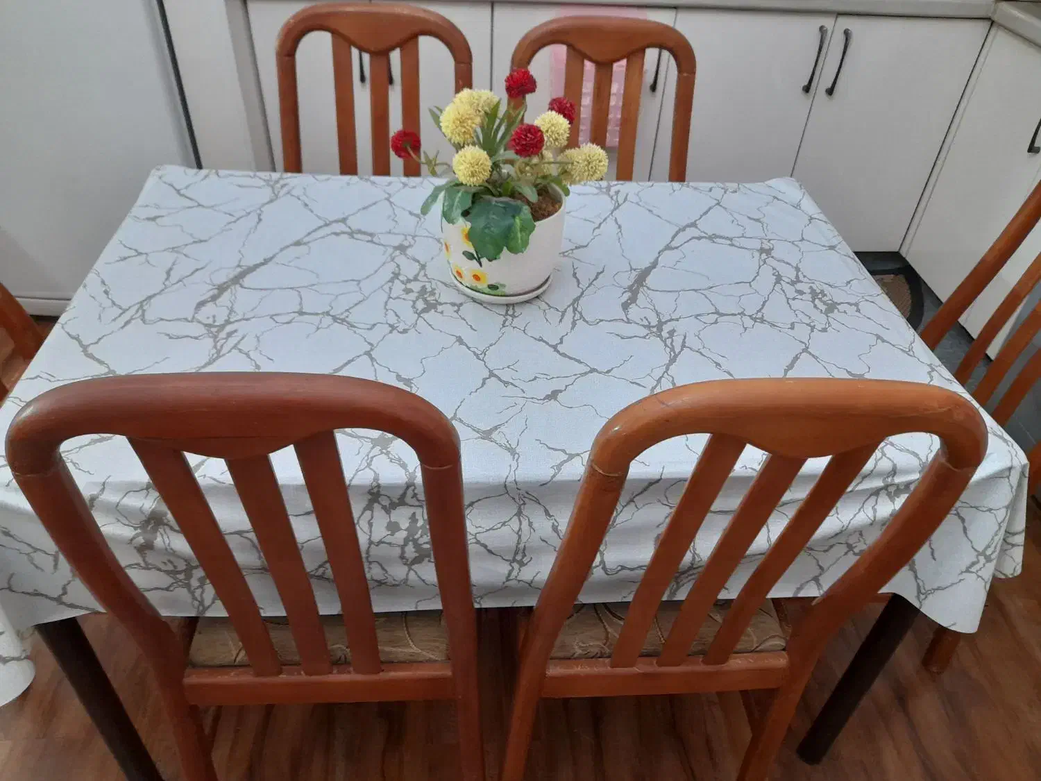 میز ناهار خوری ۶ نفره چوبی|میز و صندلی غذاخوری|بیرجند, |دیوار