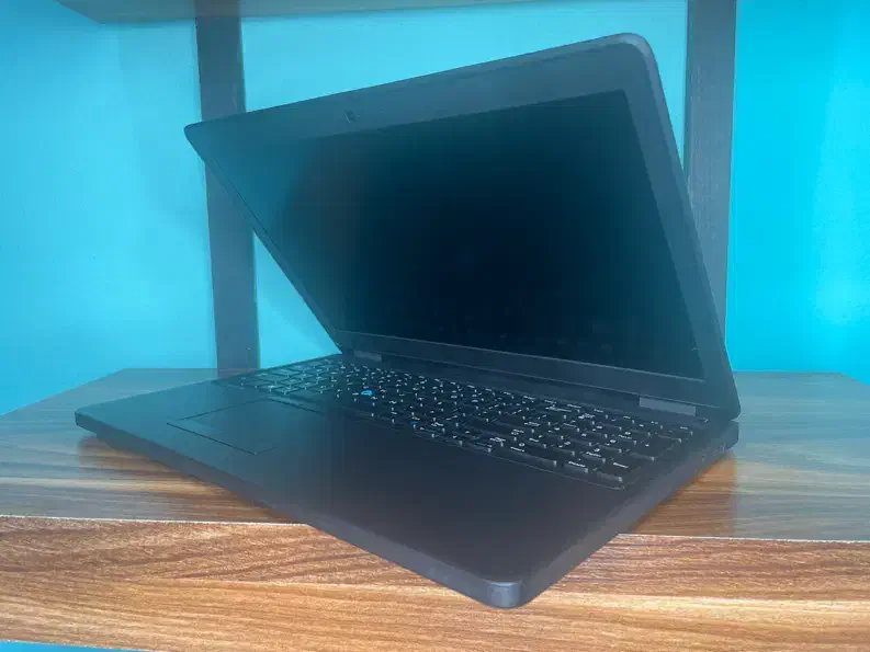 لپ‌تاپ دل مدل E5550 پردازنده i7|رایانه همراه|قشم, |دیوار