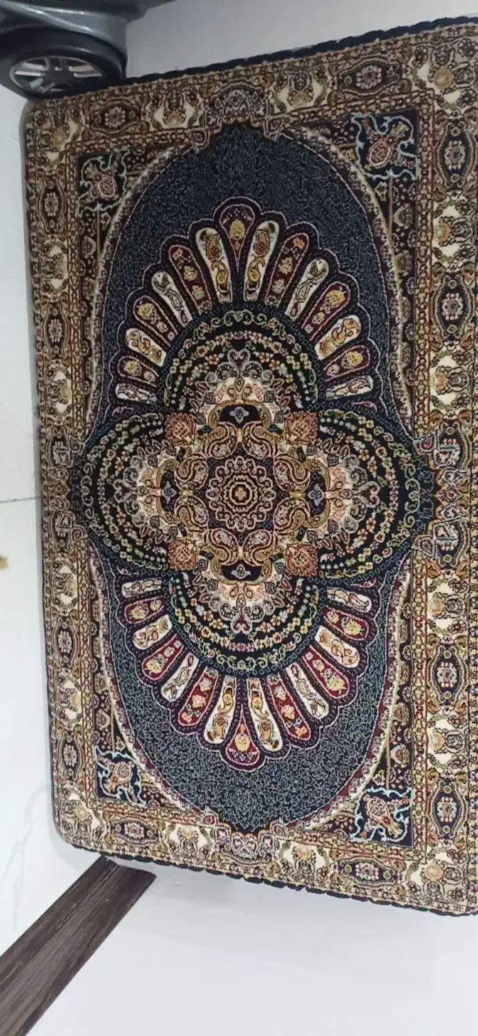 پشتی|پشتی|قروه, |دیوار