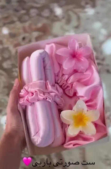 ست مراقبتی مو|لباس|ماکو, |دیوار