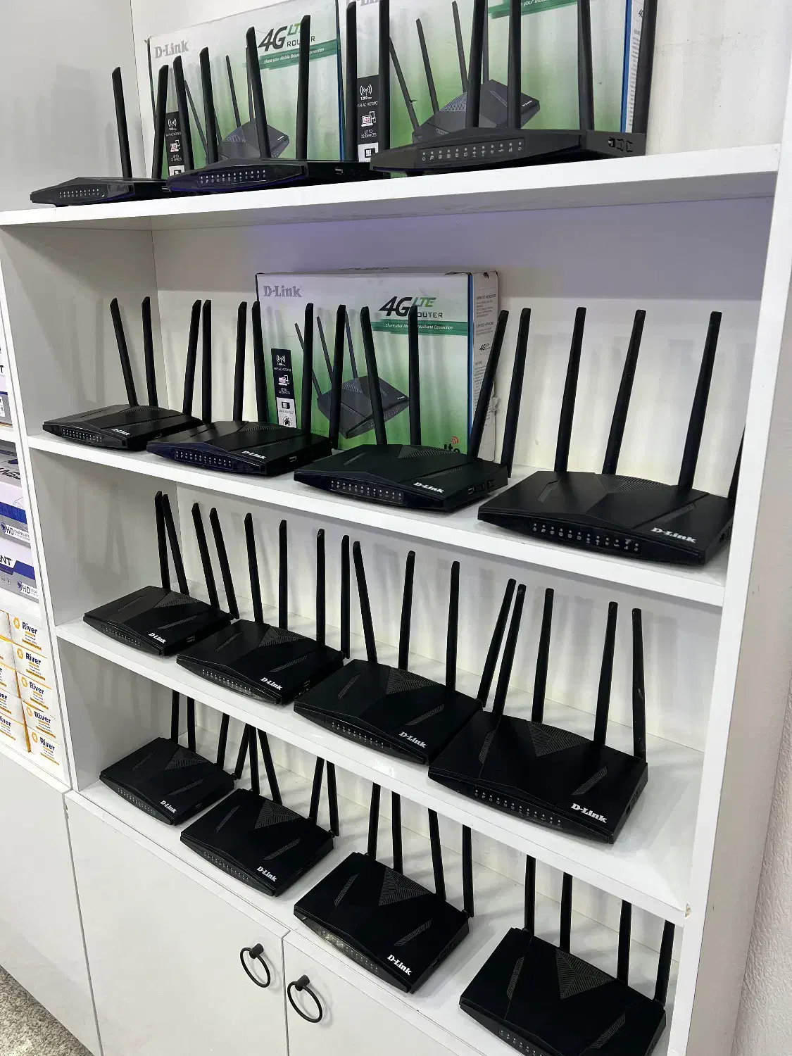 مودم سیمکارتی M960 Dlink دیلینک سیم کارتی استوک|مودم و تجهیزات شبکه|اصفهان, خلجا|دیوار