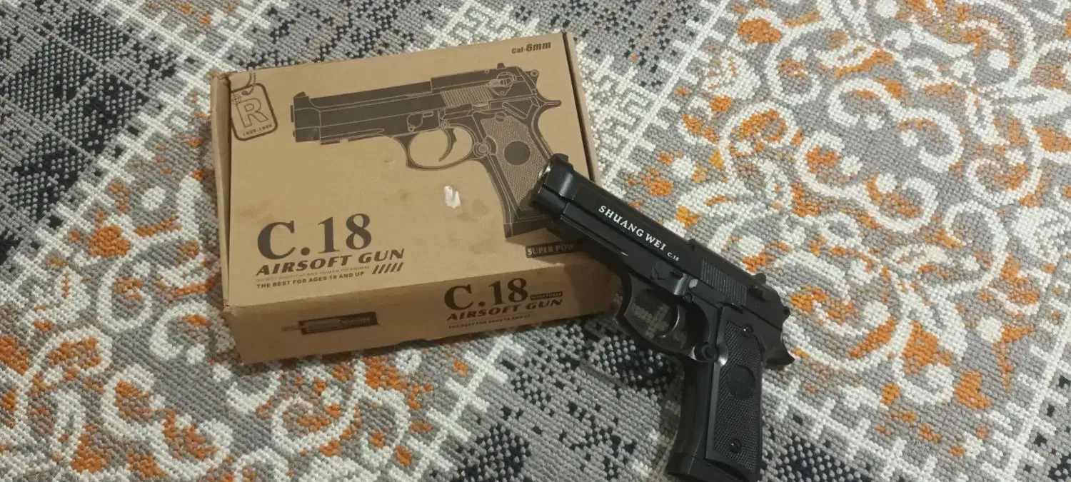 کلت فلزیc18|اسباببازی|شاهینشهر, شهرک سایت|دیوار