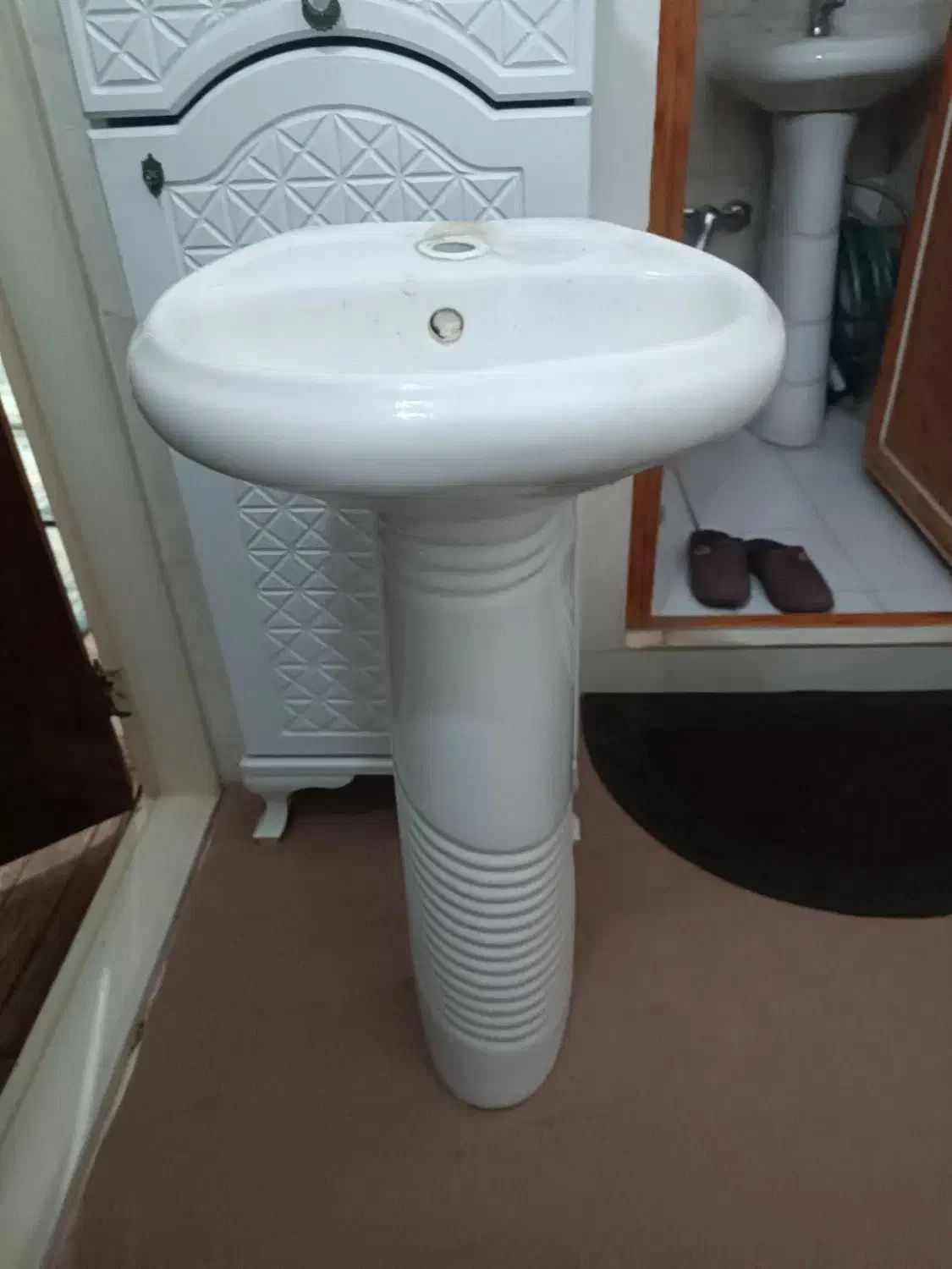 روشویی سرویس بهداشتی|لوازم سرویس بهداشتی|هشتگرد, ینگی امام|دیوار