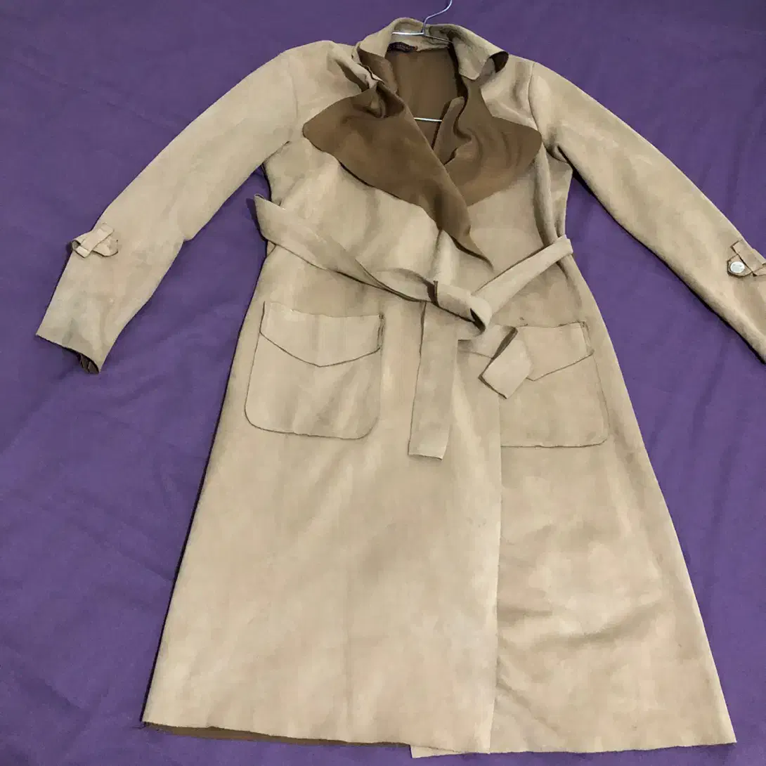 فروش یکجا یک‌کمد لباس مانتو‌پالتو کاپشن سومیز تونی|لباس|ایلام, |دیوار