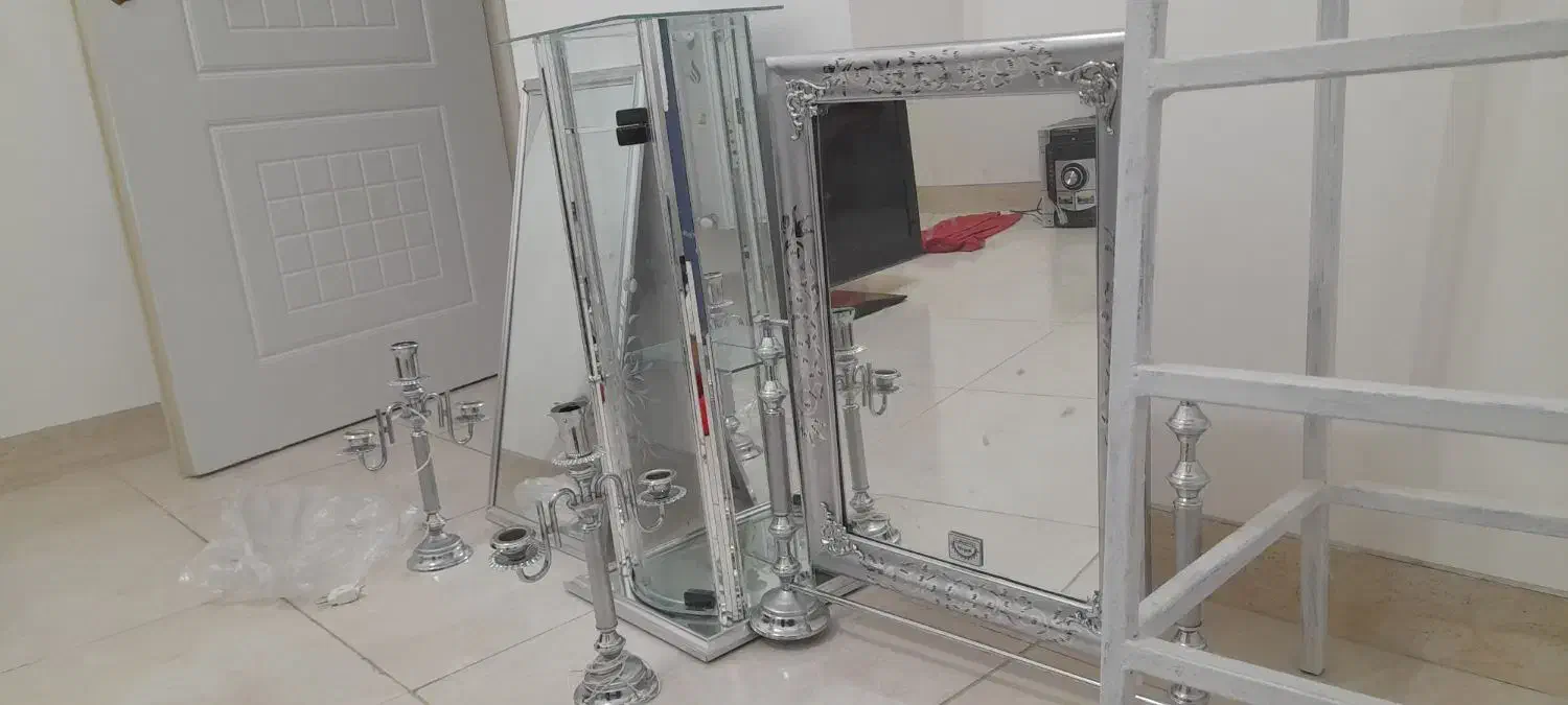 آینه و شمعدون|آینه|نجف‌آباد, یزدانشهر|دیوار