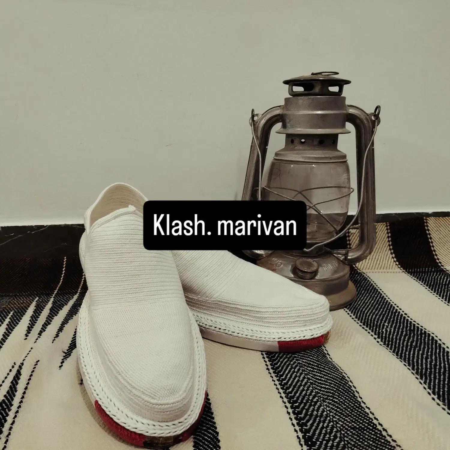 کلاش(گیوه)|کیف، کفش، کمربند|مریوان, |دیوار