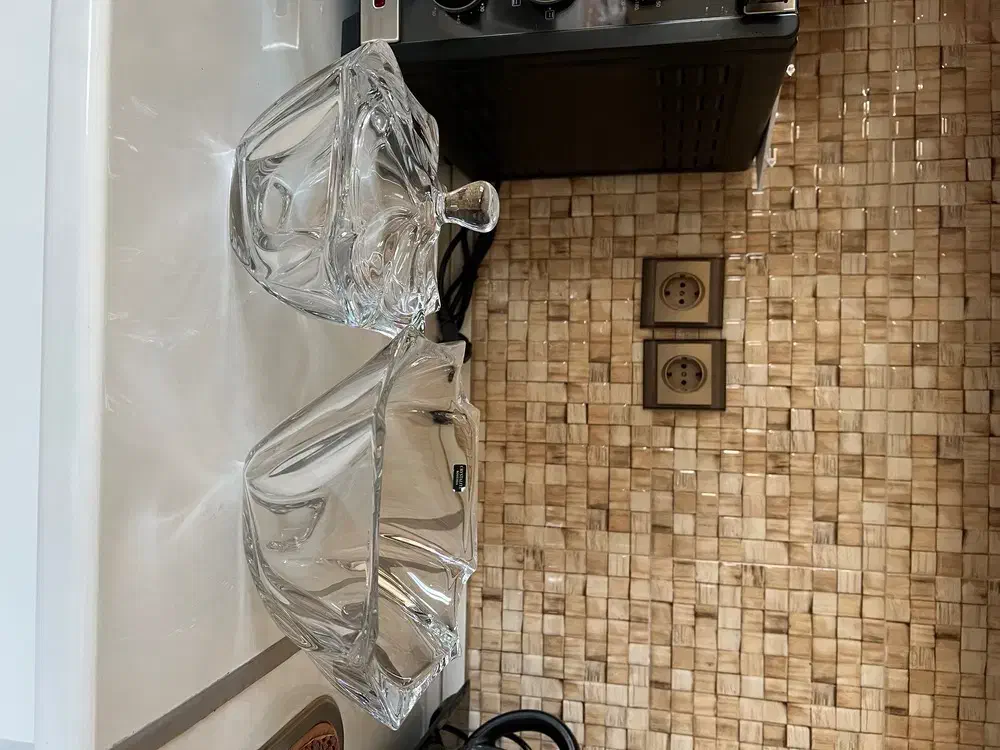 محصول کشور چک|ظروف سرو و پذیرایی|صومعه‌سرا, |دیوار