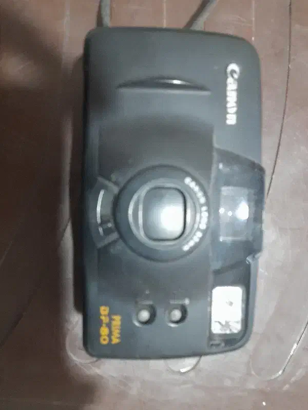 دوربین کانن نوستالژی|دوربین عکاسی و فیلمبرداری|شاهینشهر, شهرک گلدیس|دیوار