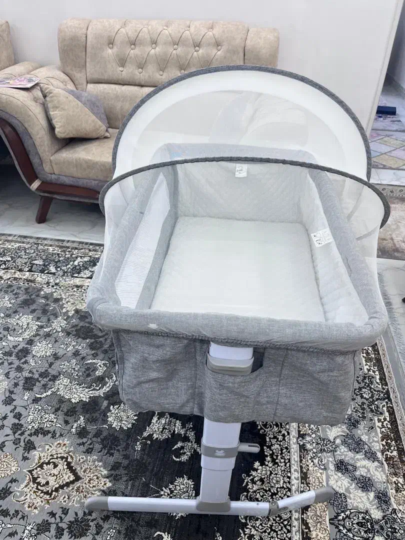 تخت کنار مادر|تخت و صندلی بچه|رشت, جانبازان|دیوار