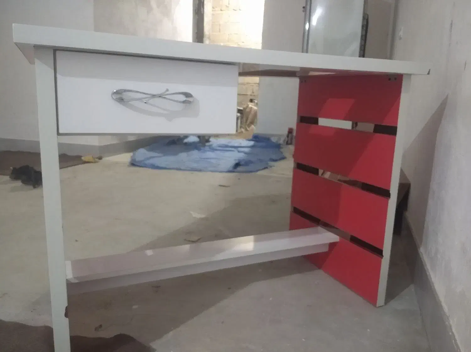 میز خیاطی محکم|لوازم خیاطی و بافتنی|گنبد کاووس, |دیوار