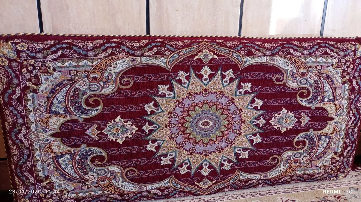 پشتی قابل شستشو|پشتی|شوشتر, |دیوار