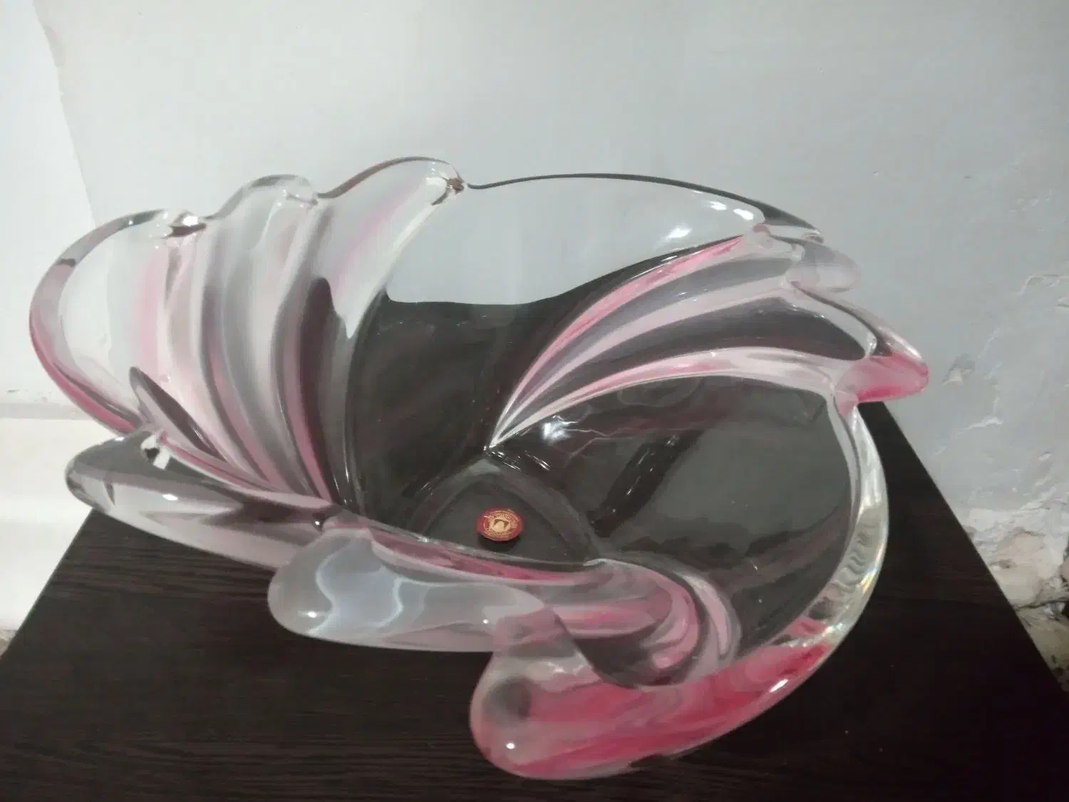 کریستالهای والتر|ظروف سرو و پذیرایی|رشت, باهنر|دیوار