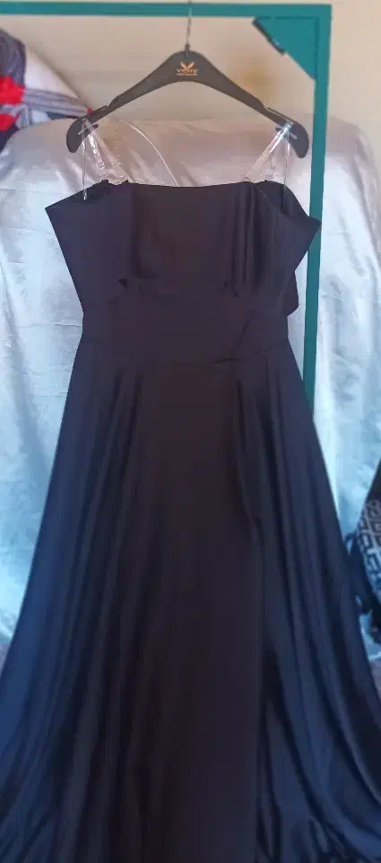 لباس مجلسی|لباس|طرهان, |دیوار