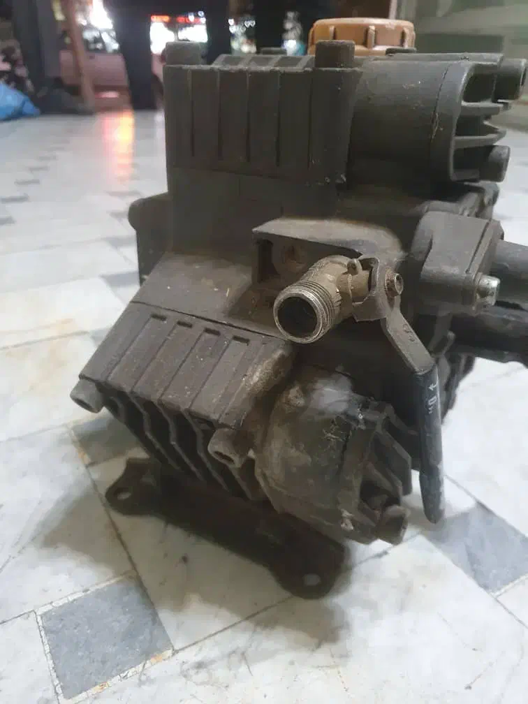 پمپ سمپاش ایتالیای اصل|ابزارآلات|تهران, بهداشت|دیوار