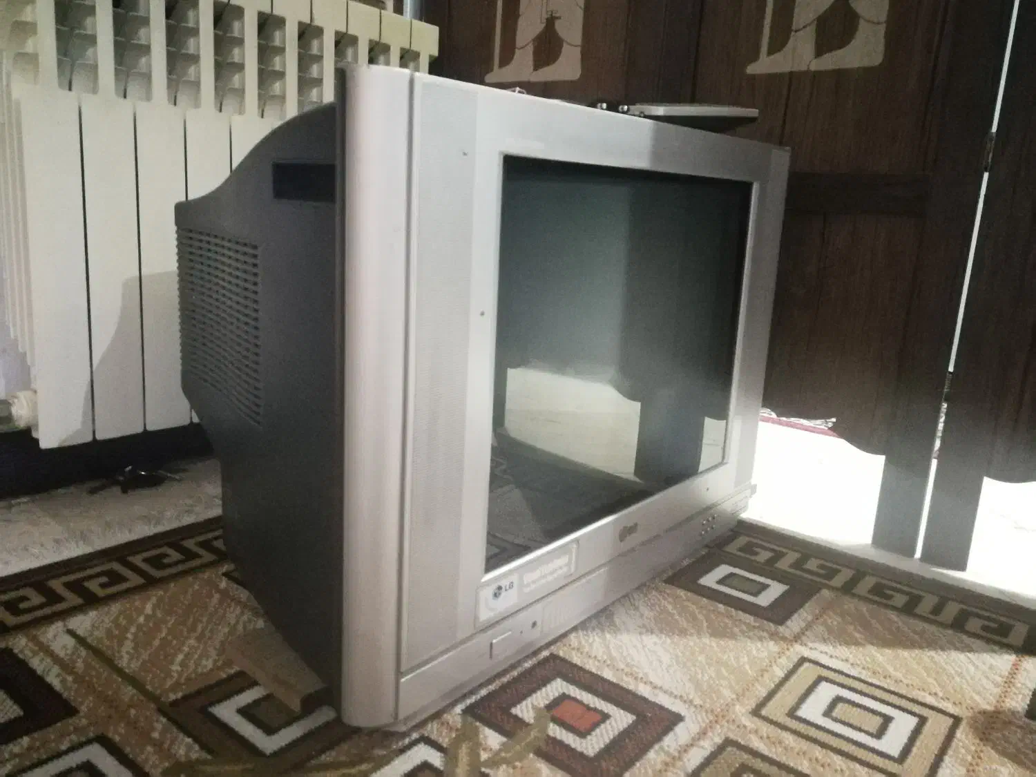 تلویزیون ال جی 21 اینچ|تلویزیون و پروژکتور|تهران, فدک|دیوار