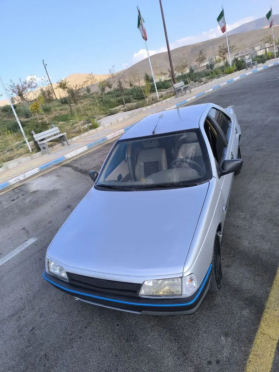 پژو 405مدل 93|خودرو سواری و وانت|نهاوند, |دیوار