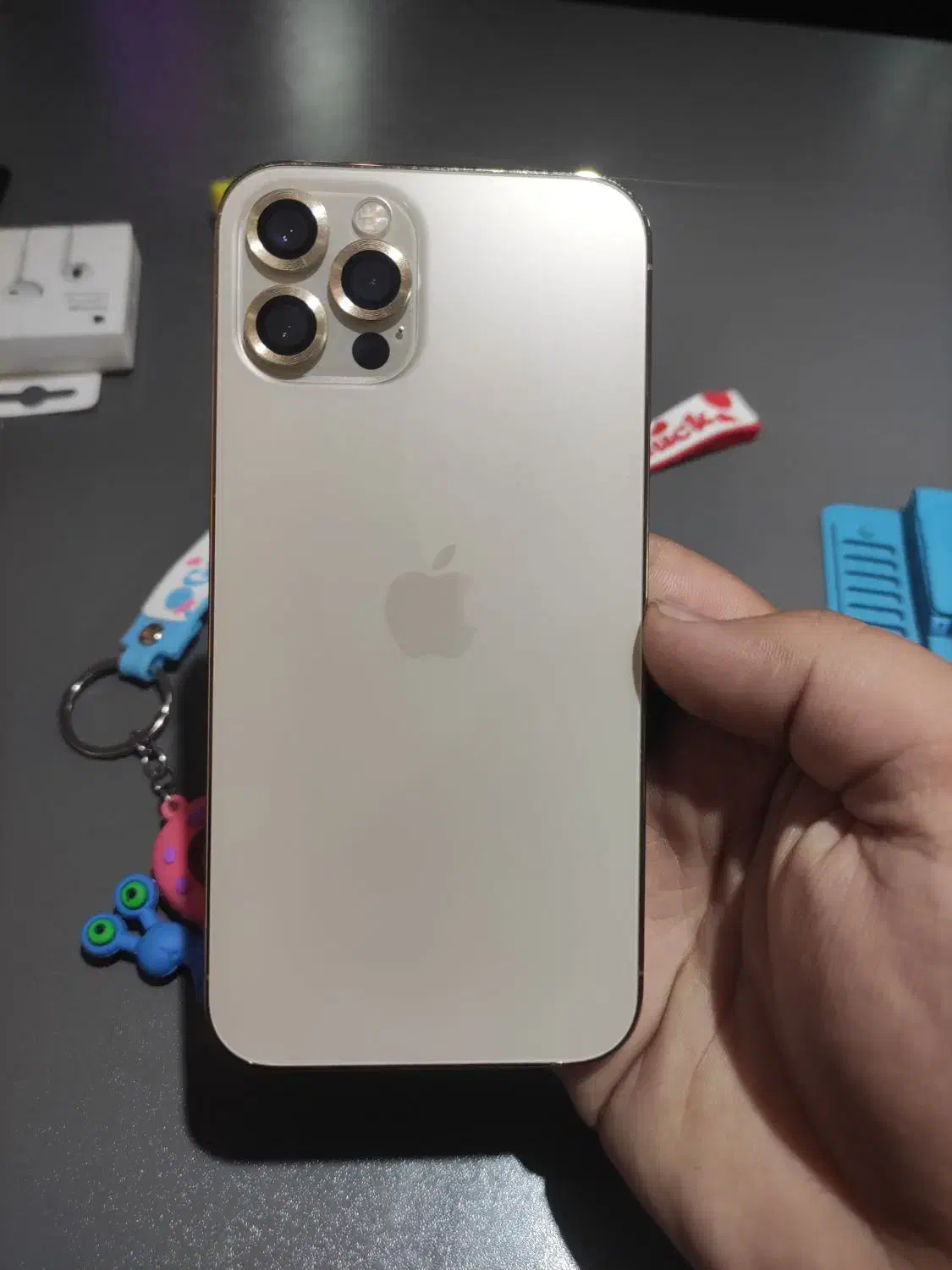 ایفون12پروگلد 256|موبایل|اصفهان, شاهزید|دیوار