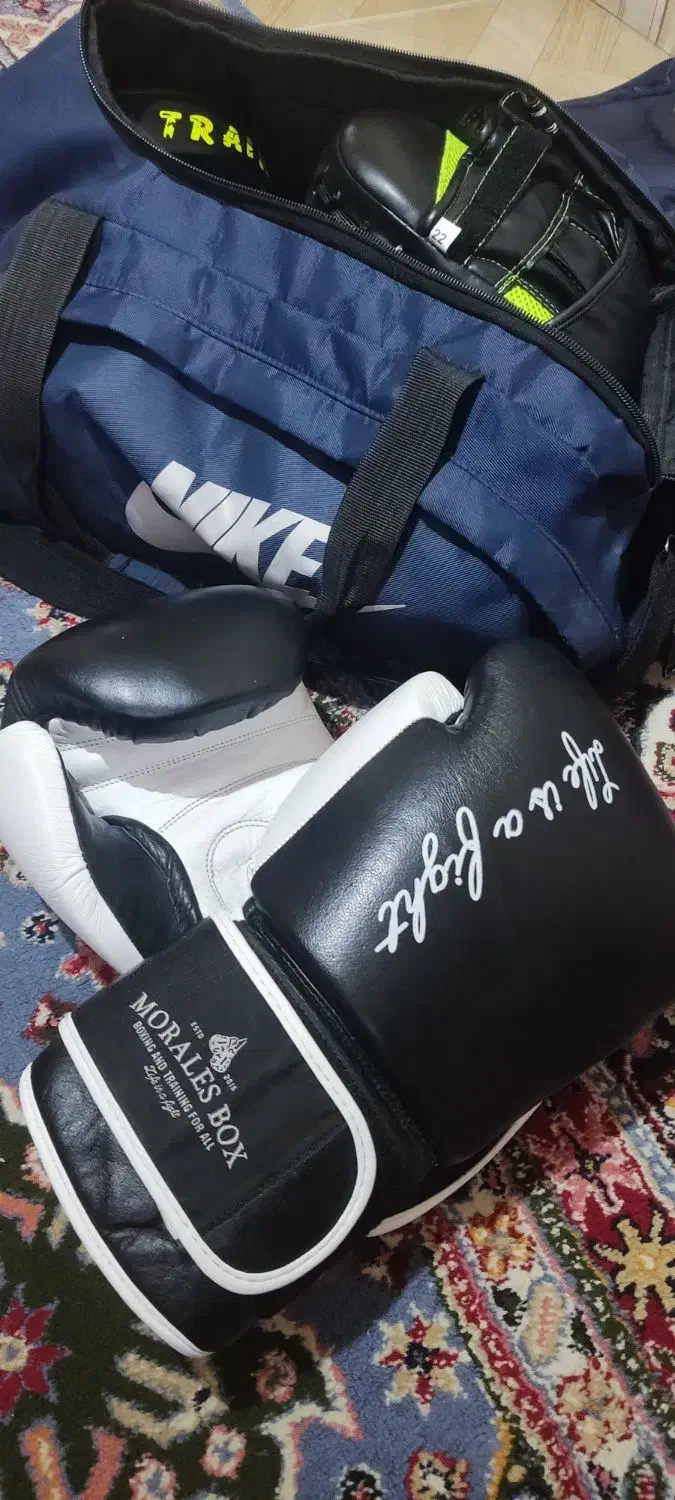 دستکش بوکس و مویتای|تجهیزات ورزشی|مشکین‌دشت, |دیوار