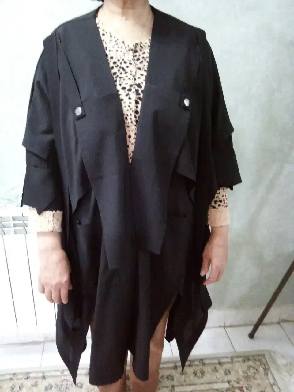 تعدادی مانتو فری سایز و سایز ۳۶|لباس|شیراز, باهنر|دیوار