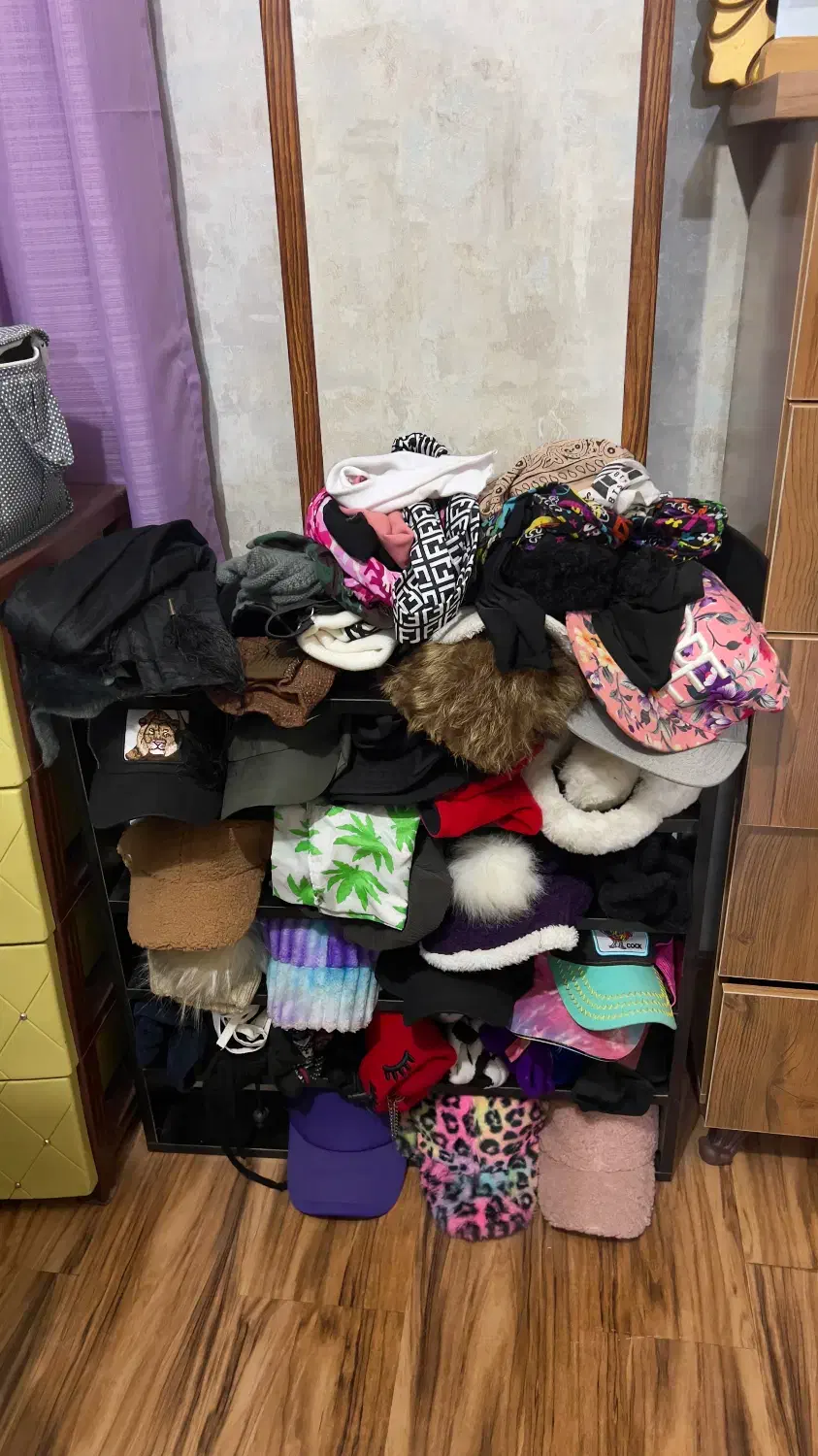 بوفه کلاه،لوازم تحریر،وسیله آرایشگر،عینک و اکسسوری|بوفه، ویترین، کنسول|گرگان, |دیوار