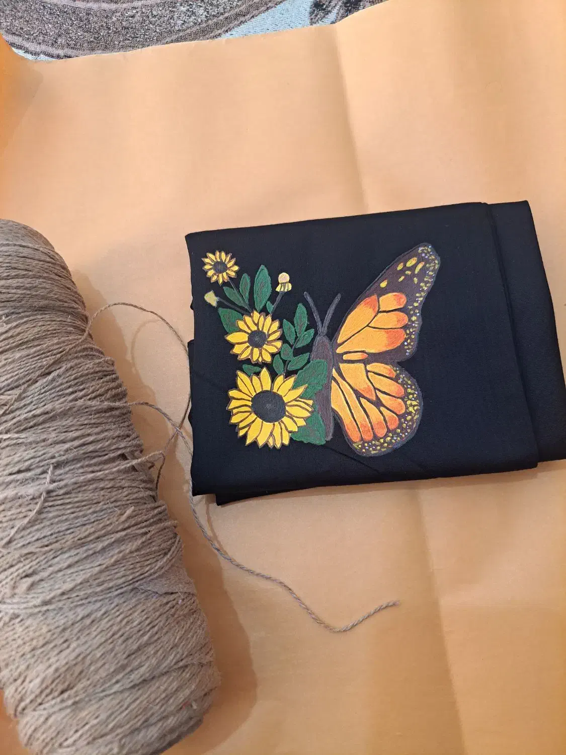 طراحی و نقاشی روی پارچه با رنگ ثابت|تابلو، نقاشی، عکس|لردگان, |دیوار