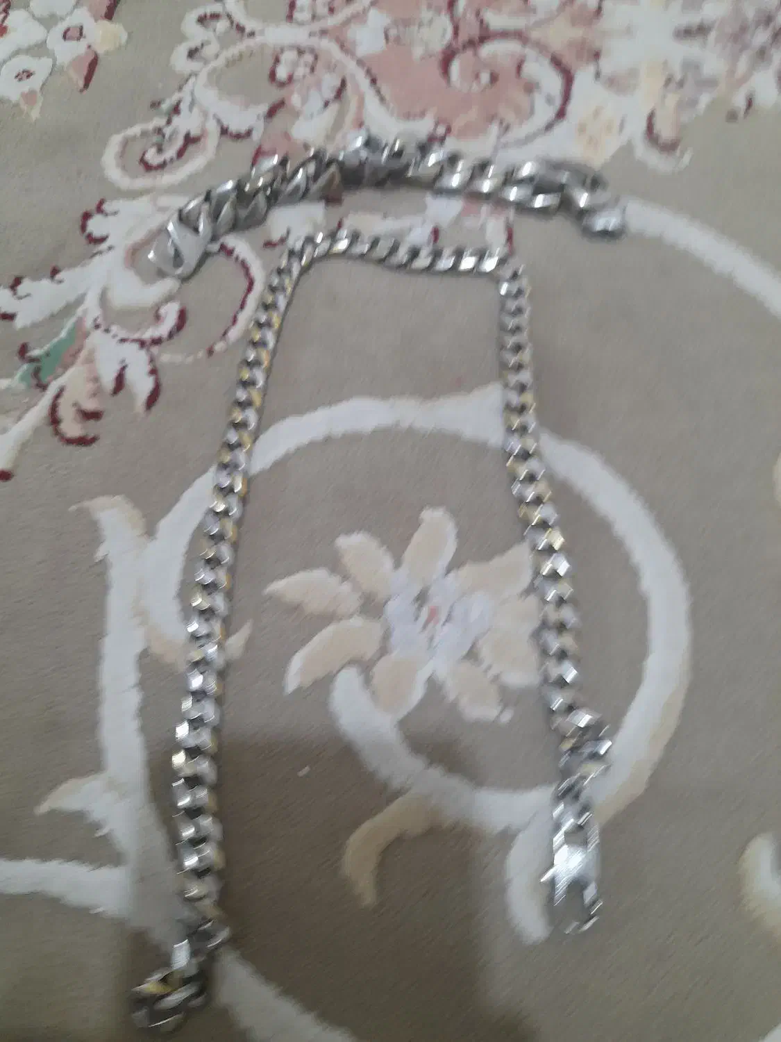 گردن بند|بدلیجات|اردبیل, |دیوار