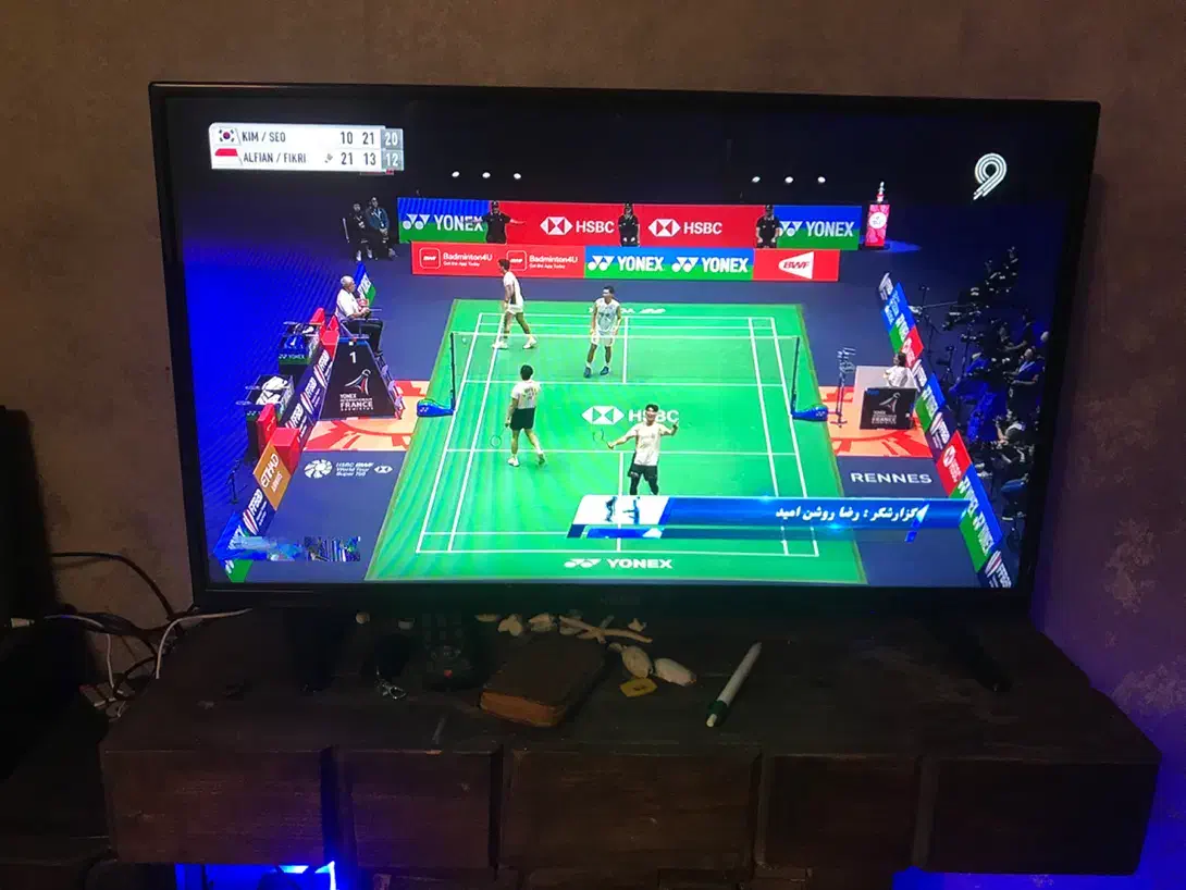 تلویزیون ۳۲ اینچ|تلویزیون و پروژکتور|کیش, |دیوار