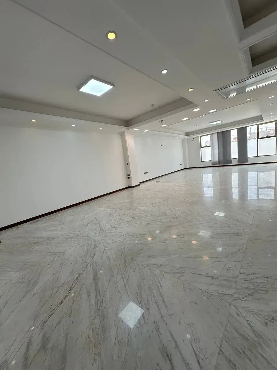 واحد آپارتمان اداری|اجارهٔ دفتر کار، اتاق اداری، مطب|قم, زینبیه|دیوار