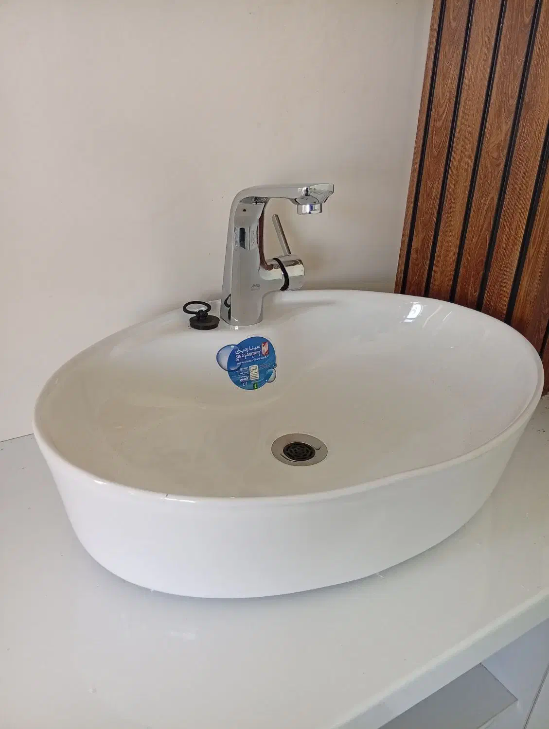 خدمات تاسیسات لوله کشی و نصب شیرآلات|خدمات پیشه و مهارت|کاشان, کارگر|دیوار