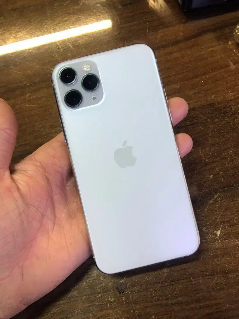 ایفون ۱۱ پرو ۲۵۶|موبایل|مشهد, جاهد شهر|دیوار