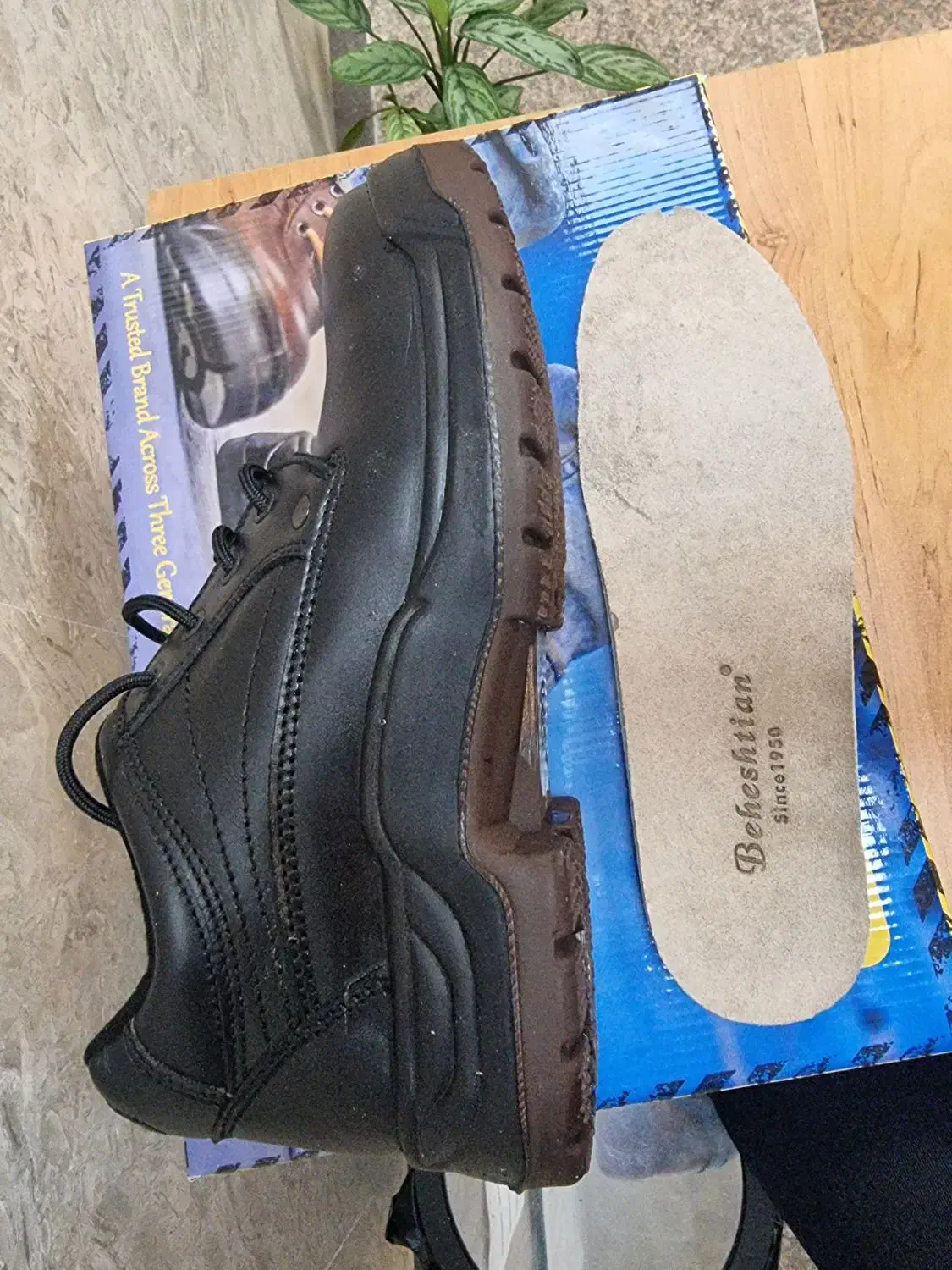 کفش ایمنی بهشتیان کفی طبی سایز ۴۲|کیف، کفش، کمربند|عسلویه, |دیوار