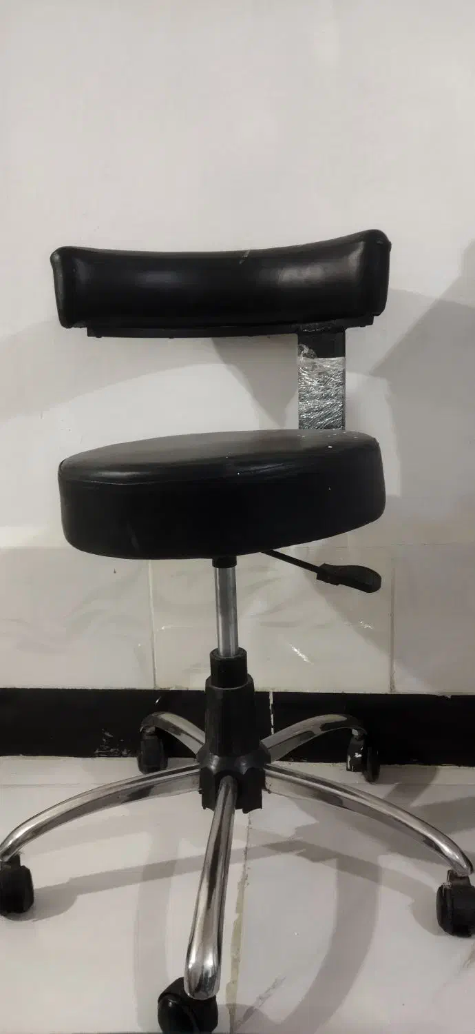 صندلی چرخ دار استادکار|صندلی و نیمکت|نقده, |دیوار