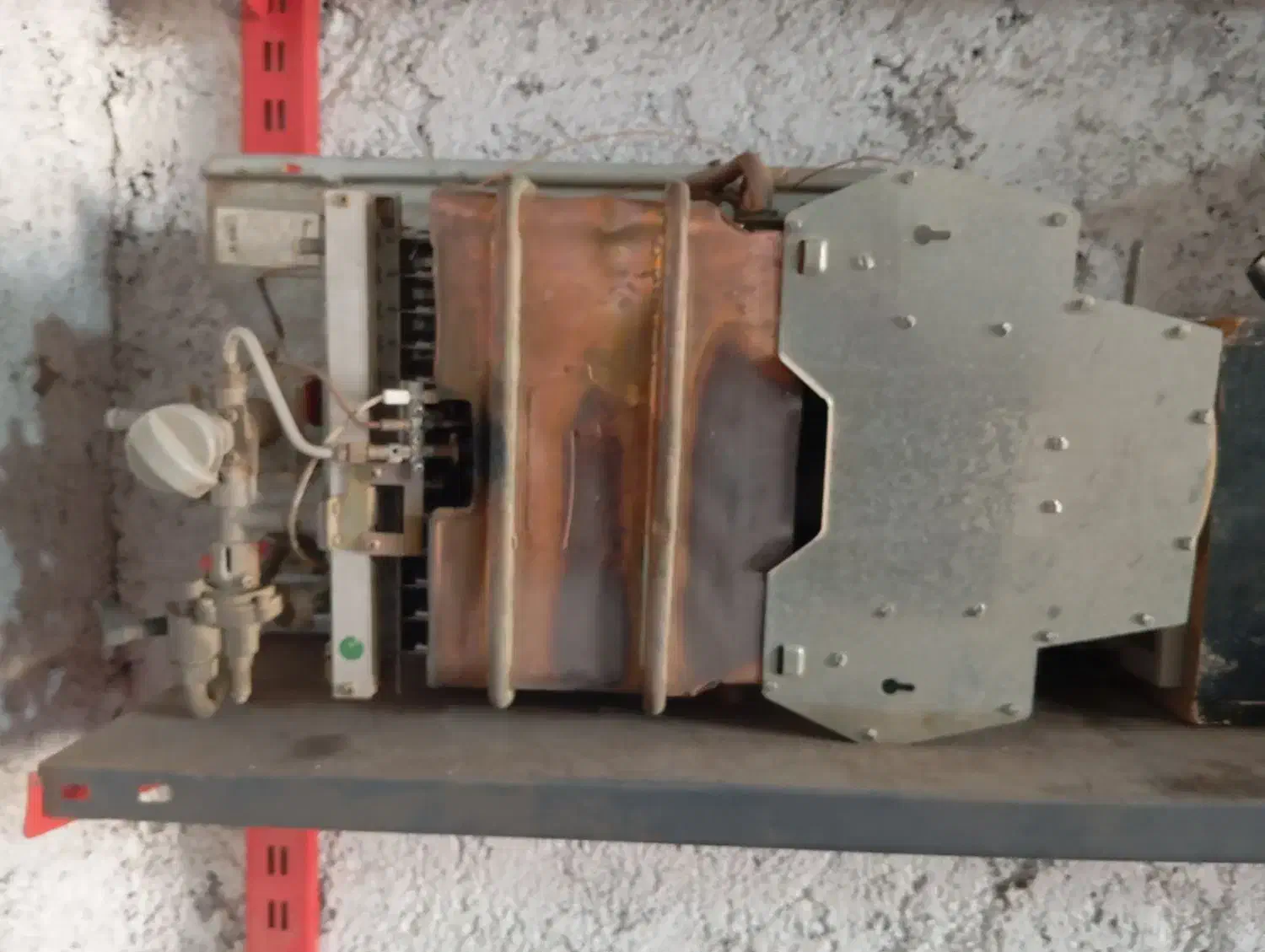 آبگرمکن دیواری|آبگرمکن، پکیج، شوفاژ|شاهرود, |دیوار