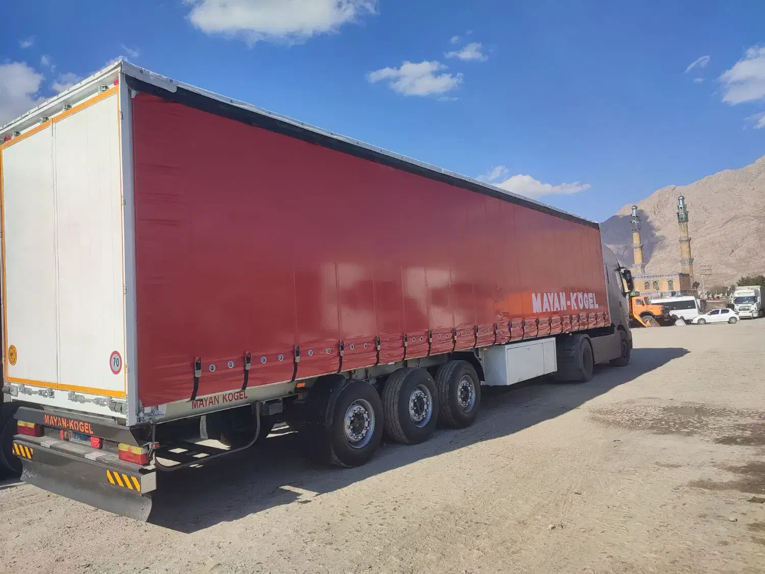 کانتین|خودرو سنگین|خوی, |دیوار