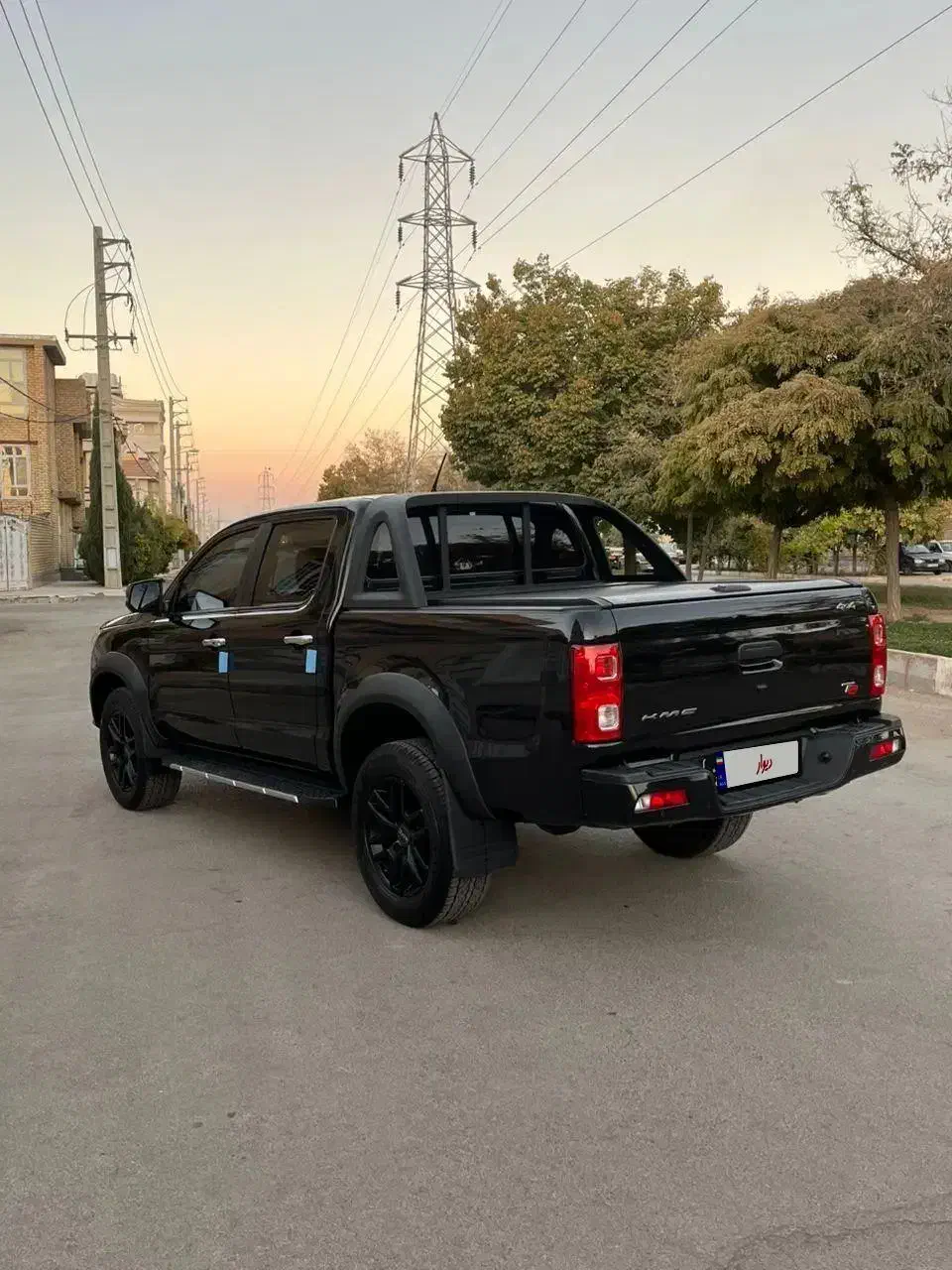 کی ام سی t8مدل ۴۰۲کارکرد ۲۰تا گارانتی فعال|خودرو سواری و وانت|شیراز, گلدشت معالی‌آباد|دیوار