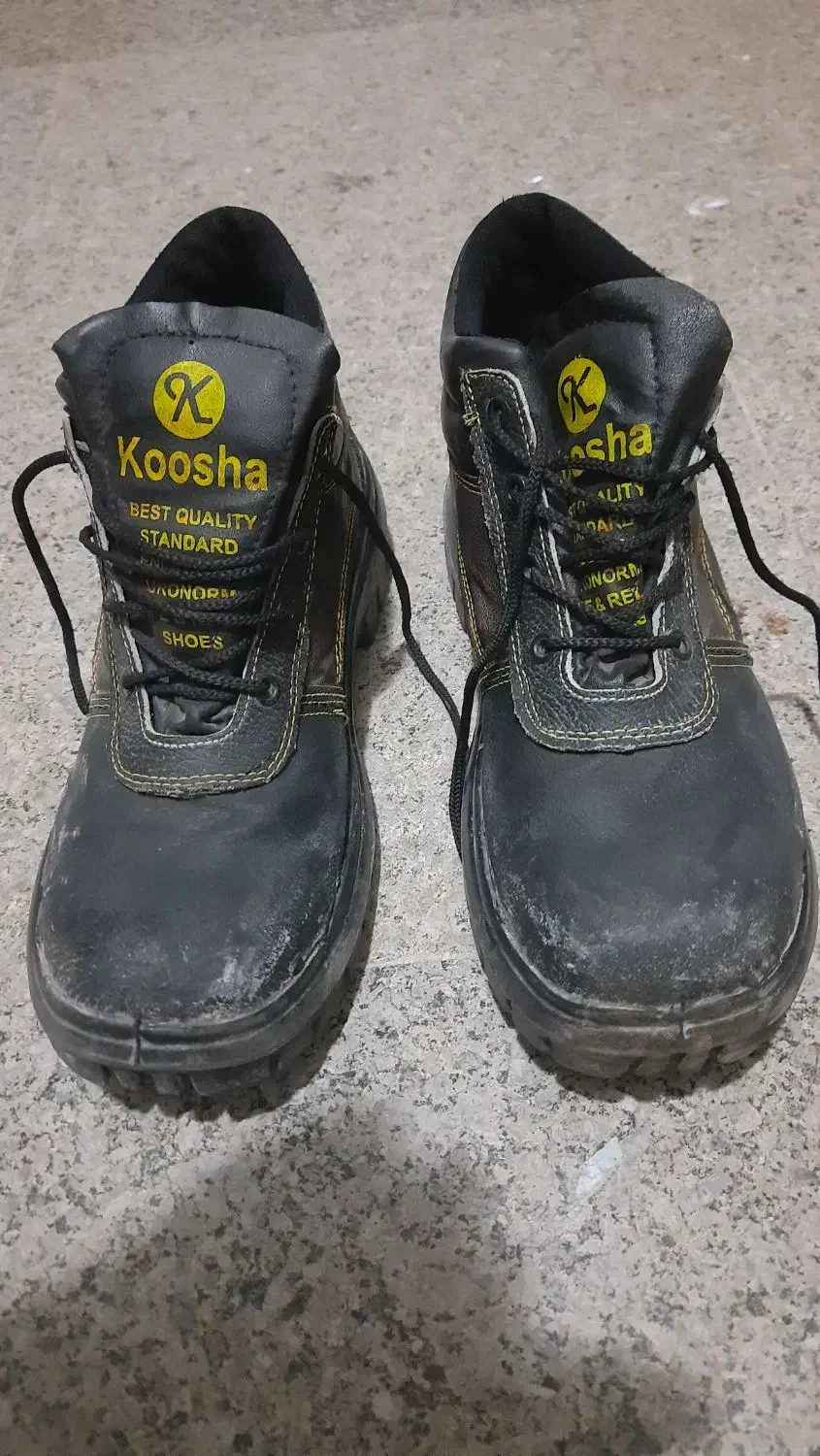 کفش مخصوص کار به شدت سفت و محکم|کیف، کفش، کمربند|شهرکرد, |دیوار