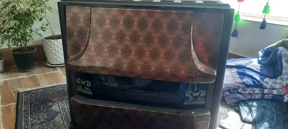 بخاری بزرگ و سالم|بخاری، هیتر، شومینه|فیروزآباد (فارس), |دیوار