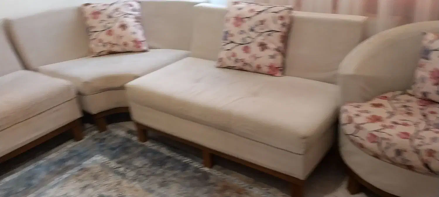 مبل ۸نفره ال در حد نو|مبلمان خانگی و میز عسلی|پرند, فاز ۴|دیوار