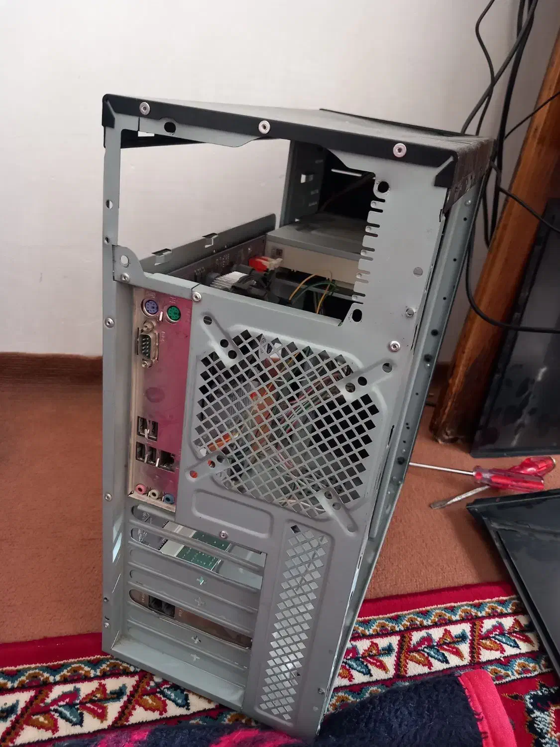 کیس خالی کامپیوتر|قطعات و لوازم جانبی رایانه|ارومیه, |دیوار