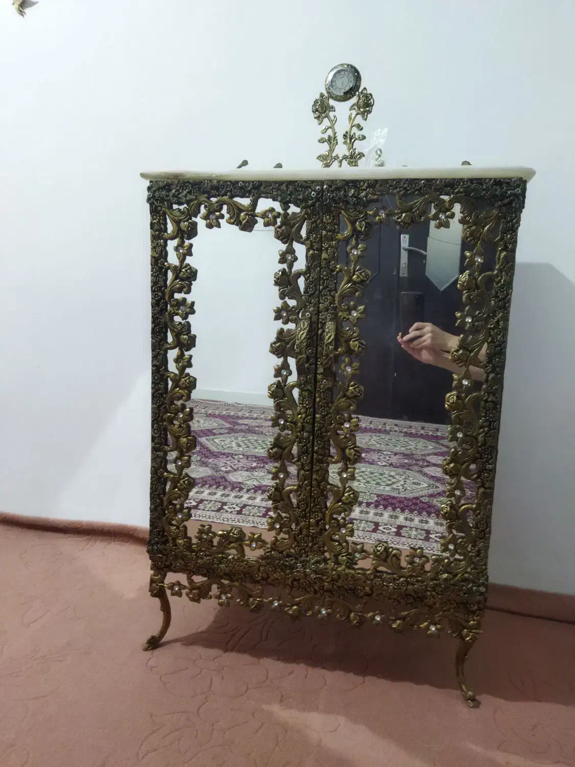 برنز فروشی قیمت توافقی|بوفه، ویترین، کنسول|بوئین زهرا, |دیوار