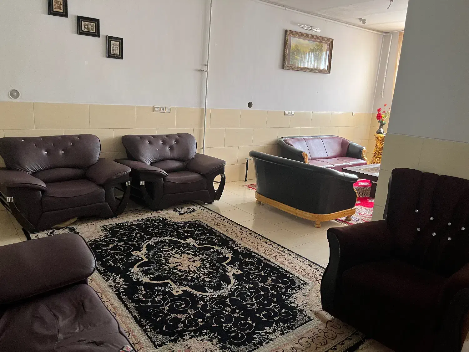 خانه مستقل ۹۲ متری دوخوابه شیک و تمیز الهیه|اجارهٔ کوتاه‌مدت آپارتمان و سوئیت|اراک, |دیوار