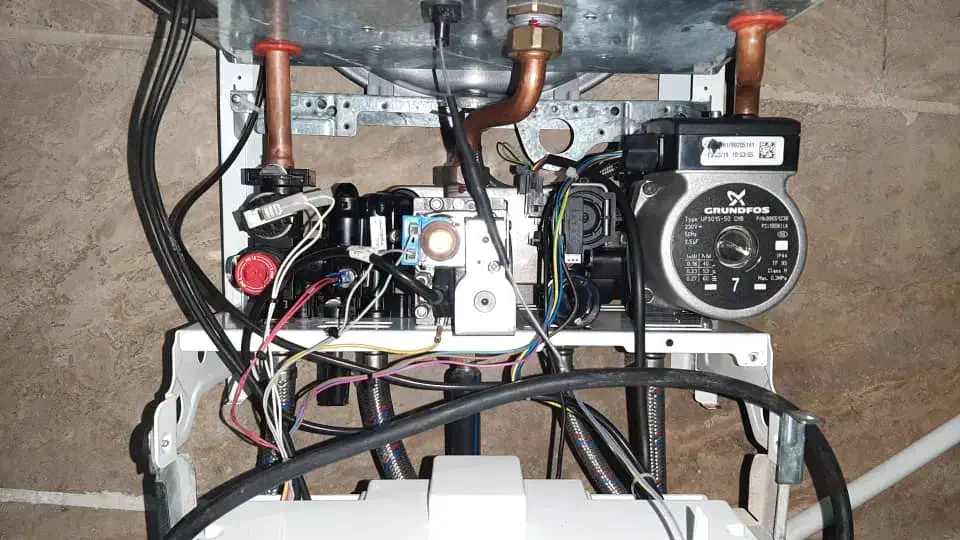 تعمیر ونصب پکیج وابگرمکن وکولرگازی|خدمات پیشه و مهارت|شهریار, شهریار|دیوار