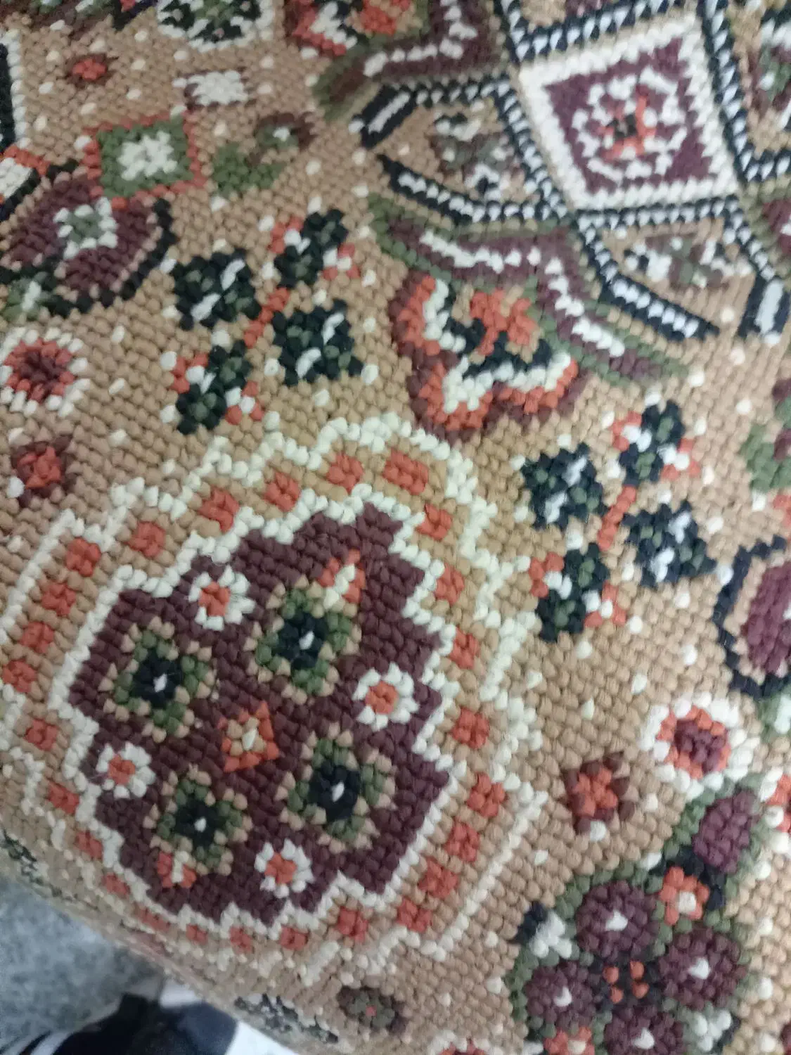 گلیم پله و یه مقدار کناره سالم به فروش می‌رسد|فرش|قم, شهرک فاطمیه|دیوار