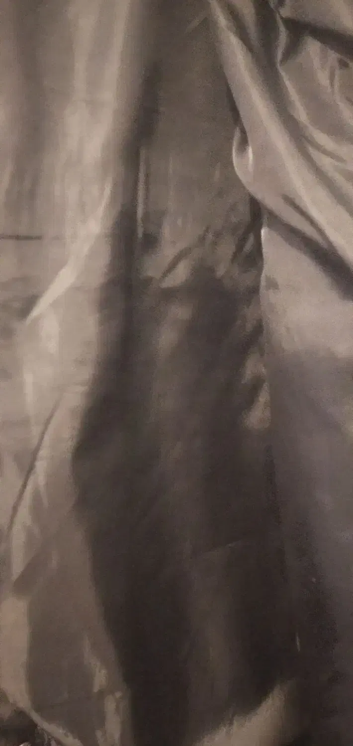 بارونی بلند|لباس|ایلام, |دیوار