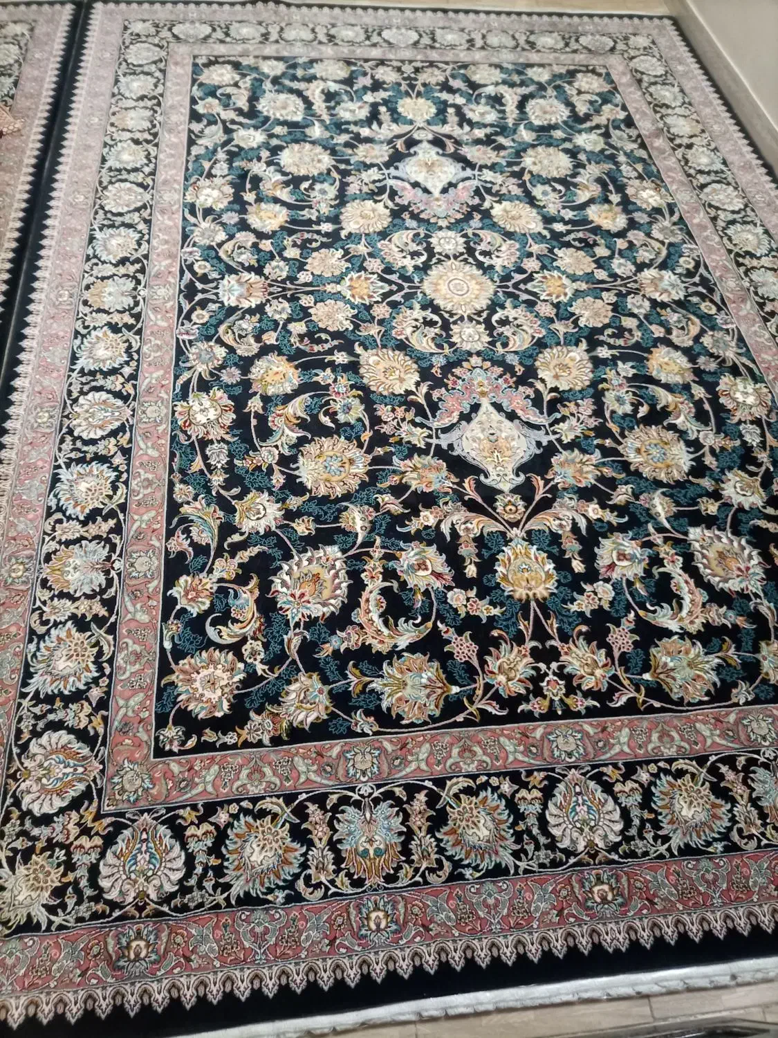 ۲ تا ۹متری یک۶ متری افشان|فرش|تهران, شهید رجایی|دیوار